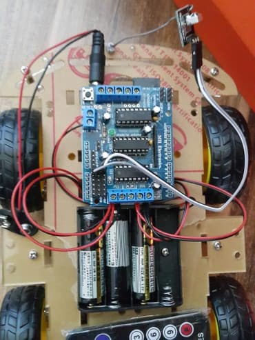 конструкторы машины: Машина ручной сборки на Arduino. Делалась для диплома. Все работает — 2
