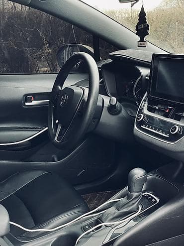 levin: Toyota Levin: 2020 г., 1.8 л, Автомат, Гибрид, Седан — 4