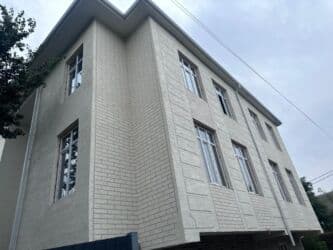 продаю квартиру в клубном доме: 1 бөлмө, 3 кв. м, Жеке план, 2 кабат, ПСО (өзү оңдоп түзөтүп бүтүү үчүн) — 2