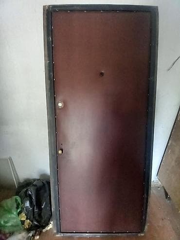 эшик терезе: Үйлөр жана батирлер үчүн эшик, Металлдан, Бир эшиктуу, түсү - Күрөң — 1