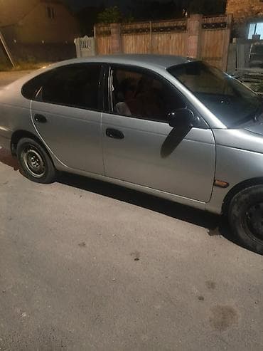 авто купить в киргизии: Toyota Avensis: 2003 г., 1.8 л, Хэтчбэк — 9