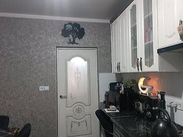 Аренда домов: Срочно, продаю дом в Новопавловке Ленинский район Бишкека. Дом 1980 — 10