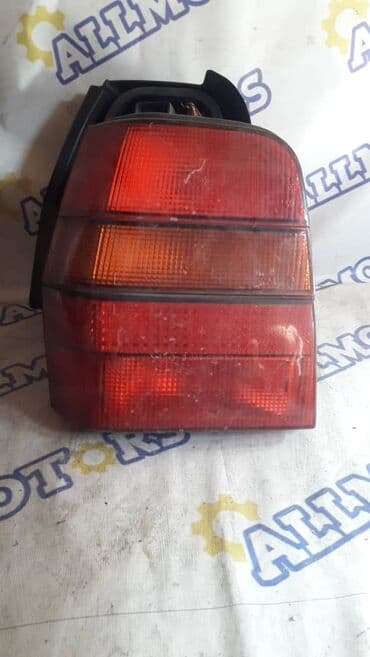 дом на выходные: Задний левый стоп-сигнал Volkswagen Б/у, Оригинал — 1