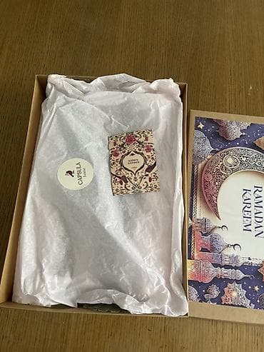 ред: Набор декоративных подсвечников из стекла в подарочной коробке — 3