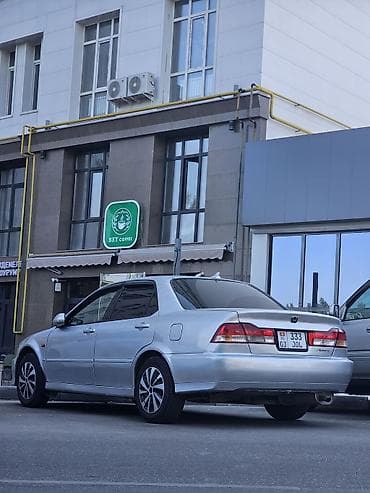 Honda Accord: 1998 г., 1.8 л, Автомат, Бензин, Седан