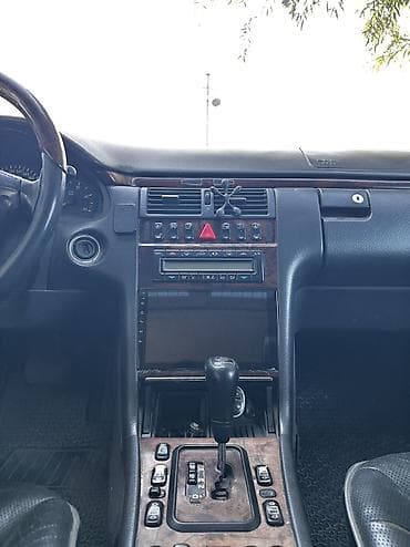 Mercedes-Benz E-Class: 2001 г., 3.2 л, Автомат, Дизель, Седан — 3