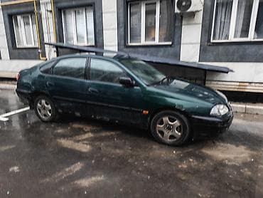 taiota auris: Toyota Avensis: 2002 г., 1.8 л, Автомат, Бензин, Хэтчбэк — 5