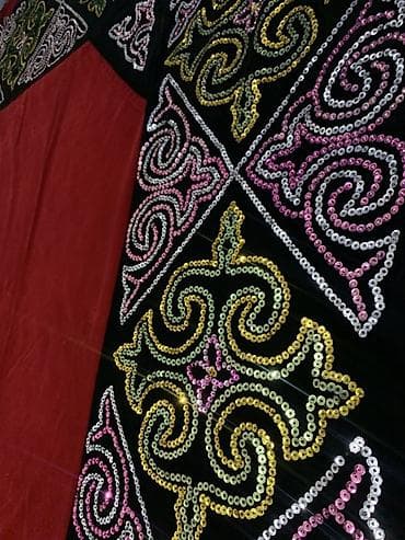 картины пастелью: Национальное декоративное полотно/покрывало из бархата с ручной — 1