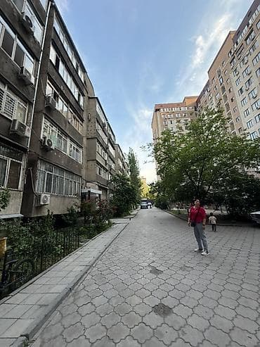 1 комнатные кв: 4 комнаты, 112 м², 105 серия, 4 этаж, Старый ремонт — 3