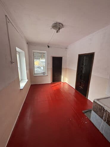 бишкек дом продаётся: Сдаётся жилое помещение с отдельной комнатой Характеристики: - — 3