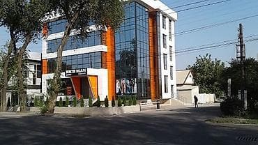 панфилова 145: Сдается здание помещение 1000м2 По первой линии, по ул Горького — 1
