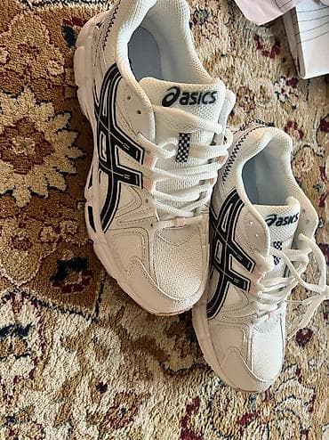 Кроссовки и спортивная обувь: Мужские кроссовки, 41, Asics, Новый, цвет - Белый, Платная доставка, Самовывоз — 3