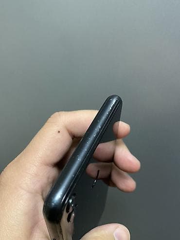 Apple iPhone: Honor 8X, Б/у, 64 ГБ, цвет - Черный, 2 SIM — 6