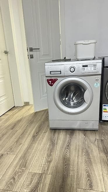 Продаю Стиральная машина LG с фронтальной загрузкой, загрузка до 7 кг — 1
