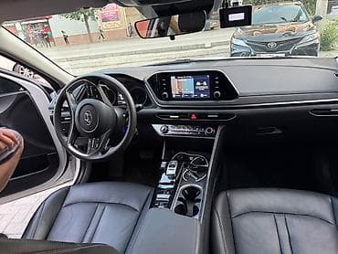 хёндай солярис: Hyundai Sonata: 2022 г., 2 л, Автомат, Бензин, Седан — 5