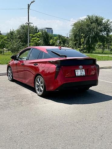 step 2: Toyota Prius: 2016 г., 1.8 л, Вариатор, Гибрид, Хэтчбэк — 4