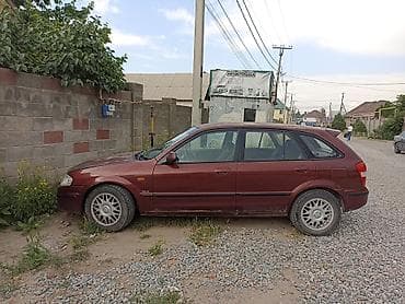 Mazda Protege: 1998 г., 1.6 л, Механика, Бензин, Хэтчбэк