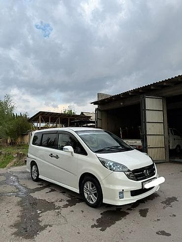 volvo 6x2: Honda Stepwgn: 2008 г., 2 л, Автомат, Бензин, Минивэн — 2