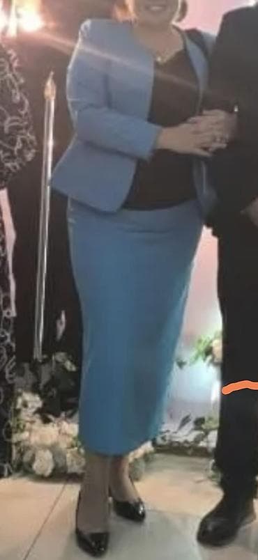 Жеке буюмдар: Женский костюм-двойка бирюзового цвета - Комплект: прямой жакет без — 1