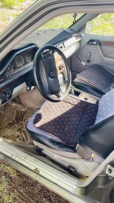 вельтмейстер электромобиль: Mercedes-Benz W124: 1990 г., Седан — 10