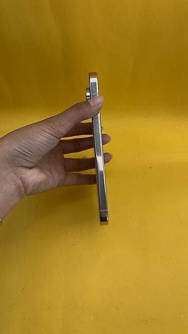 Google Pixel 9 Pro, Б/у, 256 ГБ, цвет - Белый, В рассрочку, 1 SIM — 4
