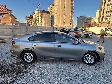 reno duster: Kia Cerato: 2019 г., 1.6 л, Автомат, Бензин, Седан — 1