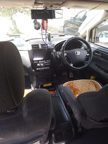 highlander platinum: Toyota Ipsum: 2004 г., 2.4 л, Автомат, Газ, Минивэн — 7