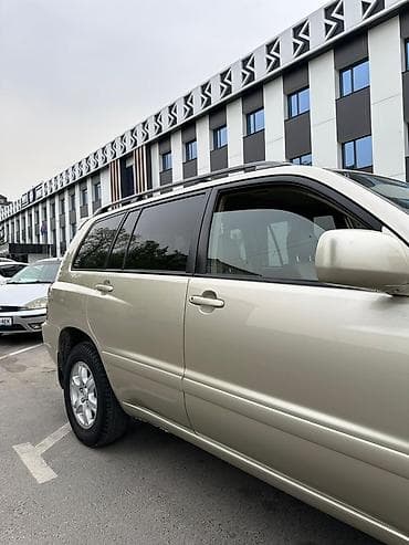 Toyota Highlander: 2003 г., 3 л, Автомат, Бензин, Кроссовер — 7