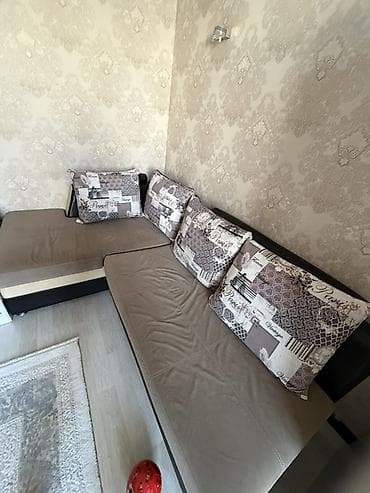 Угловые диваны: Угловой диван, C подушками — 2