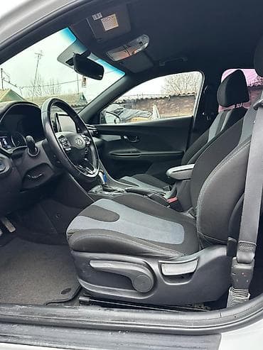 спойлео: Hyundai Veloster: 2020 г., 1.4 л, Автомат, Бензин, Хэтчбэк — 9