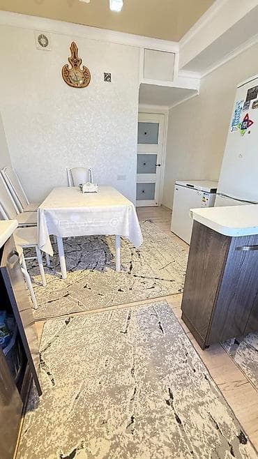 продаю квартиру 1: 2 комнаты, 63 м², 3 этаж — 5