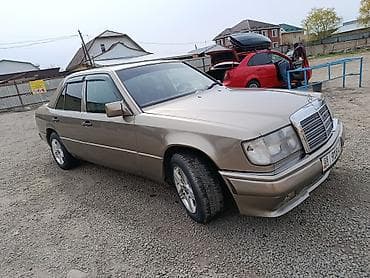 sg 9: Mercedes-Benz W124: 1991 г., 2.3 л, Автомат, Бензин, Седан — 6