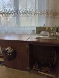 педаль для швейной машинки: Швейная машина Подольск 142 с тумбой - Электромеханическая машина с — 3