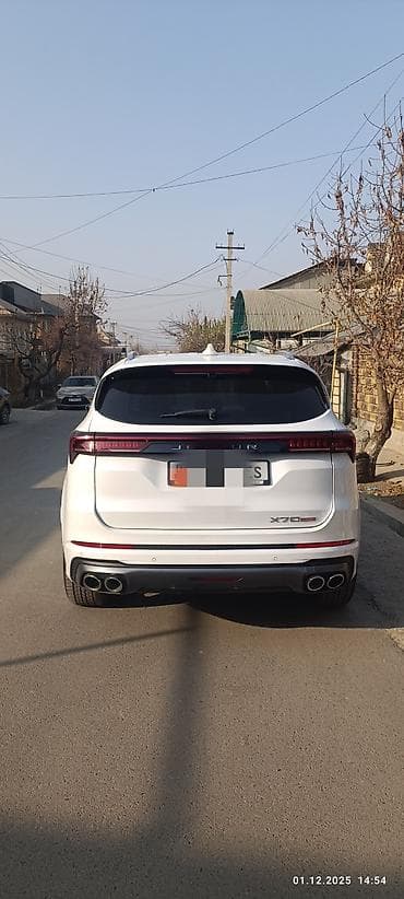 Jetour X70 Plus: 2023 г., 1.6 л, Робот, Бензин, Кроссовер