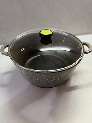 высокий горшок: Кастрюля с антипригарным покрытием и стеклянной крышкой - Материал — 2