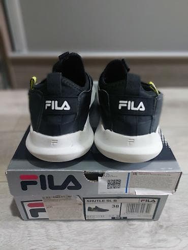 обувь женская деми: Кроссовки, 38, Fila, Б/у, цвет - Черный, Самовывоз — 3