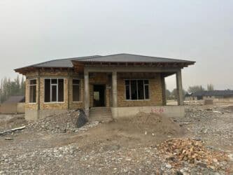 кленка для теплицы: ПВХ-окно (пластиковая рама) с двухсекционной конструкцией. Описание — 2