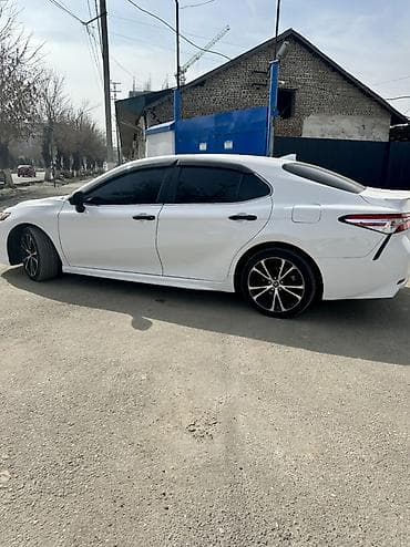 Toyota: Toyota Camry: 2019 г., Автомат, Бензин, Седан — 3