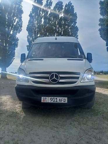 Грузовик, Mercedes-Benz