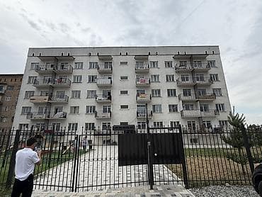 квартира эмель: 1 комната, 34 м², Общежитие, Евроремонт — 1