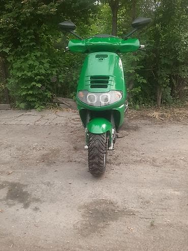 мотор на скутер: Макси скутер 150 куб. см в ярком зелёном цвете. piaggio skipper — 5