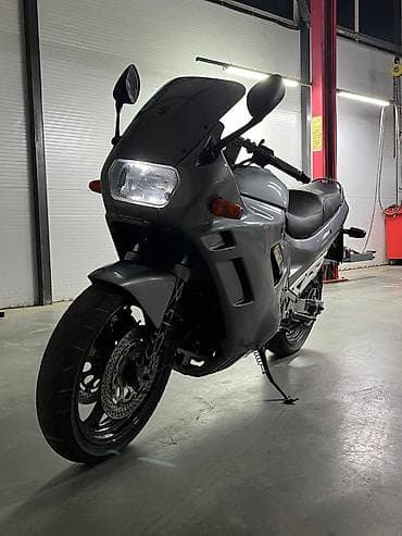 john dere: Спортбайк Suzuki, 750 куб. см, Бензин, Взрослый, Б/у — 2