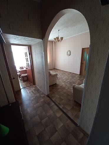 pro group: 2 комнаты, 49 м², Сталинка, 2 этаж, Косметический ремонт — 1