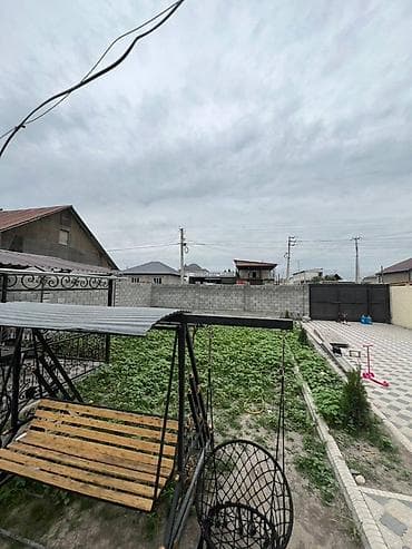4 bedroom: 🏡 Продаётся 2-этажный дом с мансардой 📐 Площадь: 160 м² 🌿 Участок: 5 — 10