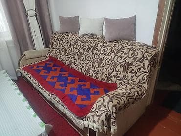 Эмерек гарнитурлары: Мягкая мебель комплектом: диван и два кресла.

нужен химчистка и все — 2