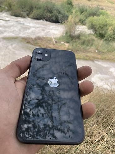 Техника и электроника: IPhone 11, Б/у, 128 ГБ, Черный, 76 % — 1
