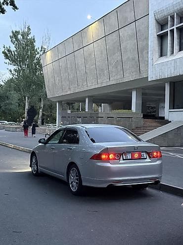 honda flt: Honda Accord: 2004 г., 2 л, Автомат, Бензин, Седан — 6