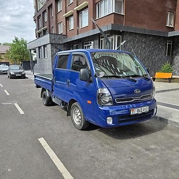 vin code: Kia BONGO: 2019 г., 2.5 л, Механика, Дизель, Пикап — 4