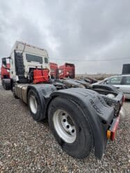 какие машины входят в комфорт яндекс такси в бишкеке: Тягач, Howo, 2020 г., Без прицепа — 7