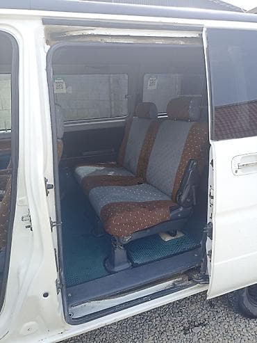 вито 2 3: Honda Stepwgn: 2001 г., 2 л, Автомат, Бензин, Минивэн — 6